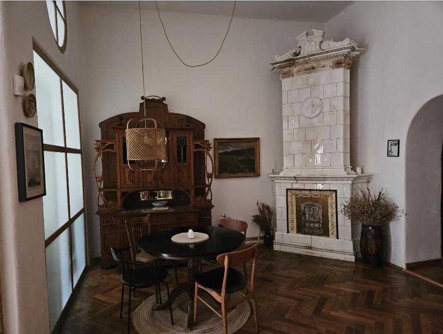 Апартаменты Anno 1800 Бистрица Экстерьер фото