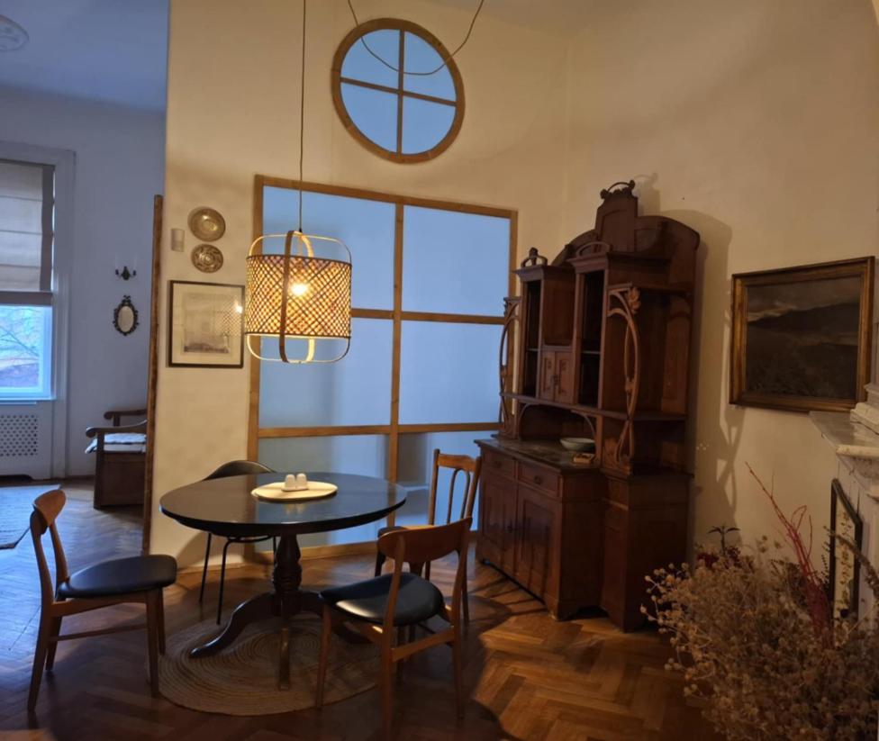 Апартаменты Anno 1800 Бистрица Экстерьер фото